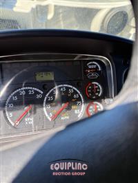 2015 Freightliner M2