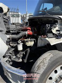 2015 Freightliner M2