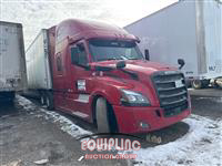 2019 Freightliner CASCADIA T/A 6X4 SLEEPER TRUCK