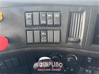 2018 VOLVO TRUCK VNL 860 T/A 6X4 SLEEPER TRUCK 