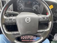 2018 VOLVO TRUCK VNL 860 T/A 6X4 SLEEPER TRUCK 