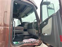 2018 VOLVO TRUCK VNL 860 T/A 6X4 SLEEPER TRUCK 