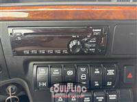 2019 International LT625 6X4 T/A SLEEPER TRUCK TR