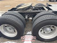 2017 VOLVO TRUCK VNL