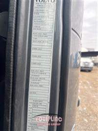 2017 VOLVO TRUCK VNL