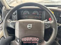 2017 VOLVO TRUCK VNL