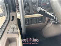 2017 VOLVO TRUCK VNL