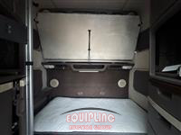 2017 VOLVO TRUCK VNL