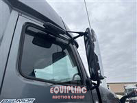 2017 VOLVO TRUCK VNL