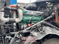 2017 VOLVO TRUCK VNL