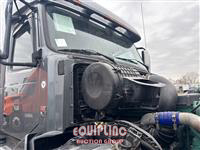 2017 VOLVO TRUCK VNL