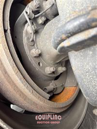 2017 VOLVO TRUCK VNL