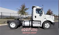 2013 Freightliner M2 112 S/A 4X2 DAY CAB TRUCK T