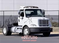 2013 Freightliner M2 112 S/A 4X2 DAY CAB TRUCK T