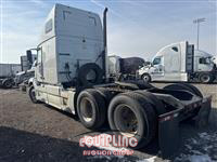 2017 VOLVO TRUCK VNL