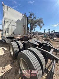 2014 Freightliner Columbia