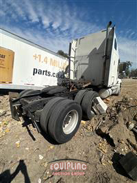 2014 Freightliner Columbia