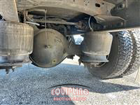 2019 Freightliner M2 106 4X2 S/A 26FT BOX TRUCK