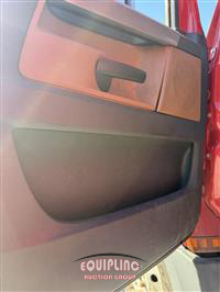 2018 Freightliner CASCADIA T/A 6X4 SLEEPER TRUCK