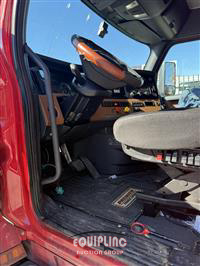 2018 Freightliner CASCADIA T/A 6X4 SLEEPER TRUCK