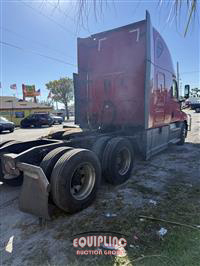 2018 Freightliner CASCADIA T/A 6X4 SLEEPER TRUCK