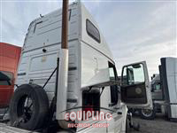 2017 VOLVO TRUCK VNL