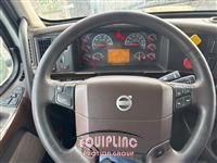 2017 VOLVO TRUCK VNL