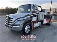 2017 Hino 268 4X2 S/A SERVICE TRUCK