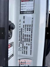 2017 Hino 268 4X2 S/A SERVICE TRUCK