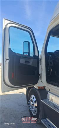 2019 Freightliner CASCADIA