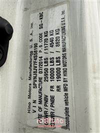 2015 Hino 268 BOX TRUCK