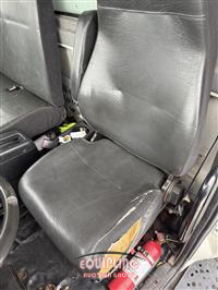 2015 Hino 268 BOX TRUCK