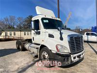 2014 Freightliner CA113DC