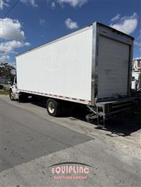 2015 Freightliner M2 4X2 26FT REEFER BOX TRUCK