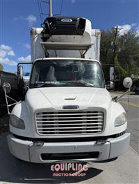 2015 Freightliner M2 4X2 26FT REEFER BOX TRUCK