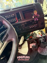 2019 Volvo VNL64T760