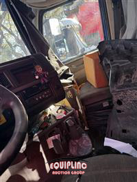 2019 Volvo VNL64T760