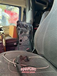 2019 Volvo VNL64T760