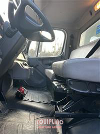 2019 Freightliner M2