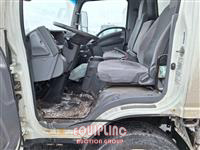 2017 Chevrolet 5500HD LCF S/A 4X2 24FT BOX TR