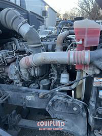 2016 Kenworth T680 6X4 T/A SLEEPER TRUCK TRA