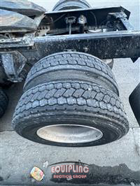 2016 Kenworth T680 6X4 T/A SLEEPER TRUCK TRA