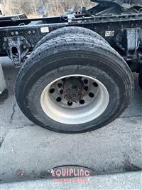 2016 Kenworth T680 6X4 T/A SLEEPER TRUCK TRA