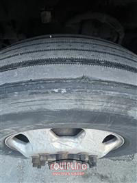 2016 Kenworth T680 6X4 T/A SLEEPER TRUCK TRA