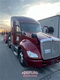 2016 Kenworth T680 6X4 T/A SLEEPER TRUCK TRA