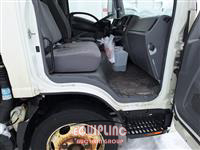 2017 Chevrolet 5500HD LCF S/A 4X2 24FT BOX TR