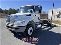 2017 International DURASTAR 4300 S/A 4X2 CAB & CH
