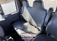 2017 International DURASTAR 4300 S/A 4X2 CAB & CH