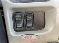 2017 International DURASTAR 4300 S/A 4X2 CAB & CH