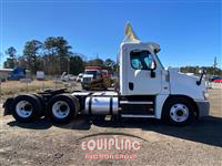 2012 Freightliner Freghtliner Cascadia 6X4 T/A D